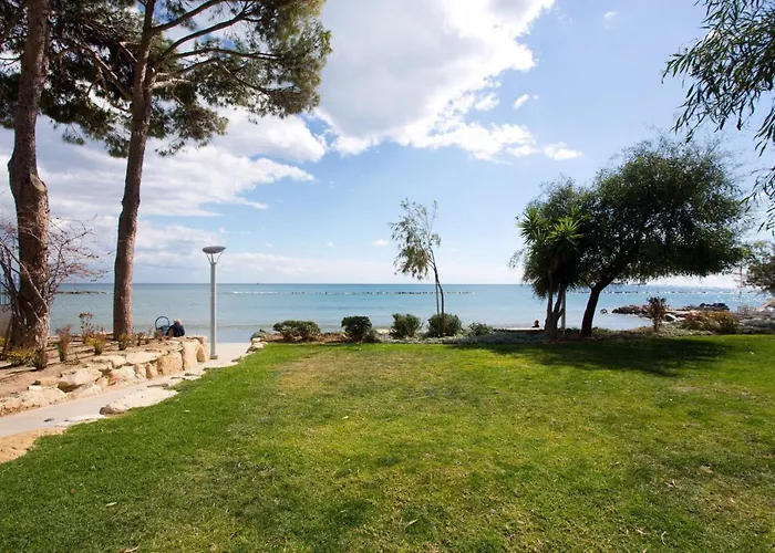 Opera Exclusive Apts By Trulycyprus *