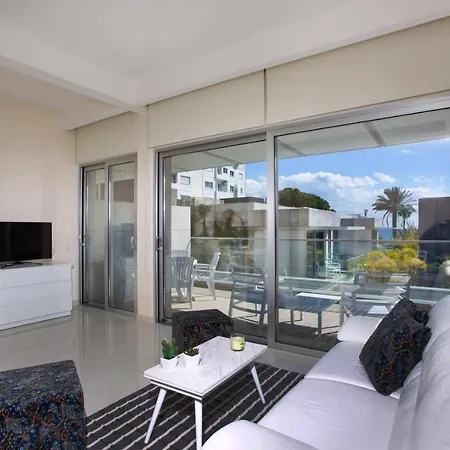 公寓 Opera Exclusive Apts By Trulycyprus *