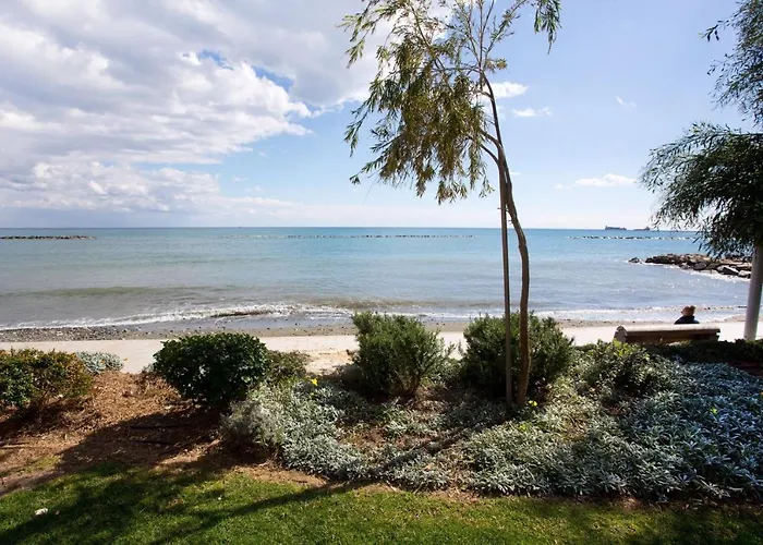 Apartamento Opera Exclusive Apts By Trulycyprus