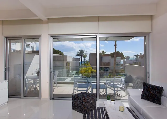 Apartamento Opera Exclusive Apts By Trulycyprus *