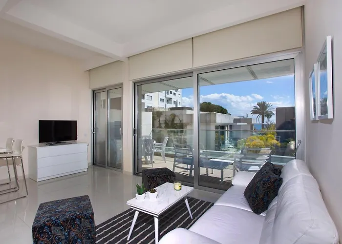 Apartamento Opera Exclusive Apts By Trulycyprus *